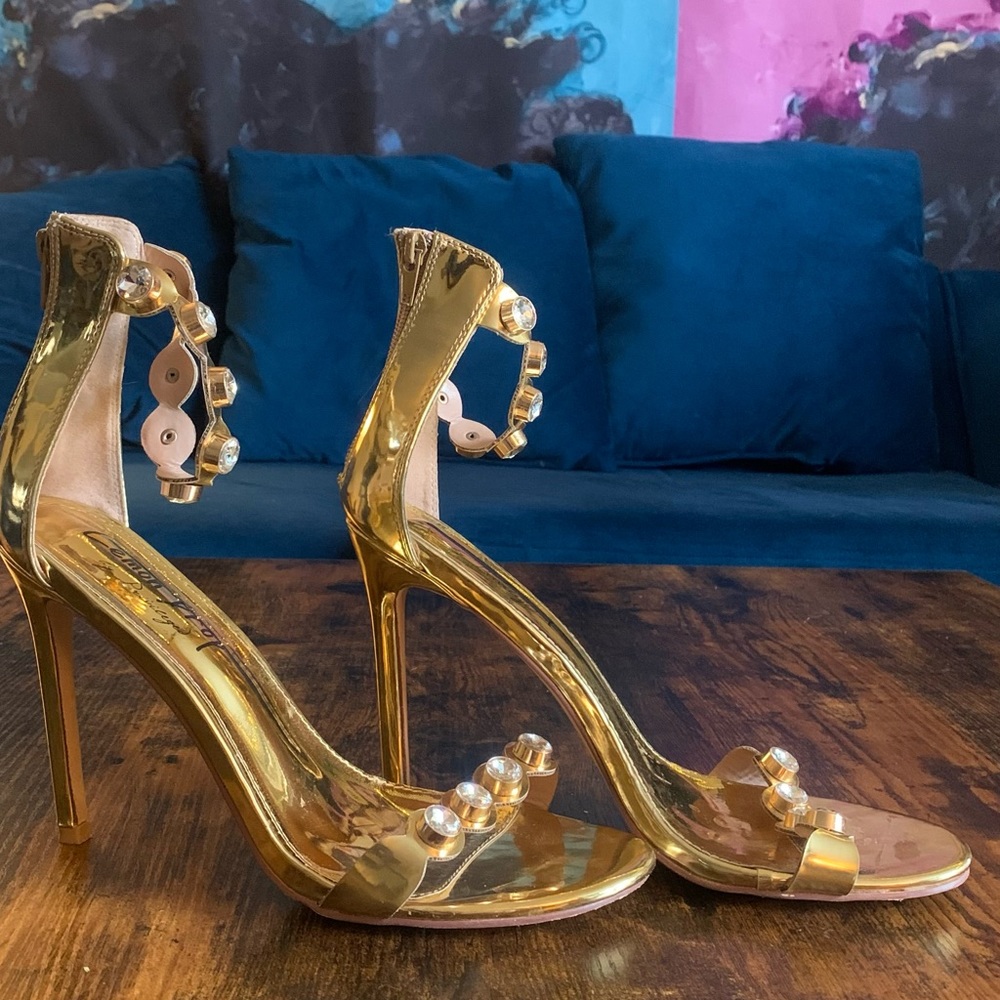 A Golden "Lemon Drop" by Privileged